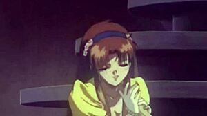 Lesbijki w hentai zajmują się intensywnym ruchaniem w nożyczki