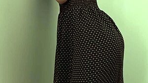 Tradisco con la moglie del migliore amico in azione rough dura?