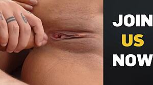 Alt aber Gold! Große Titten Schlampe in interracial Cuckold Action