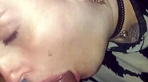 Αυτή η λατίνα πόρνη κάνει τρομερές πίπες!