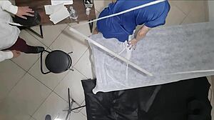 वाह! पेशेंट गायनेकोलॉजिस्ट पर हॉर्नी हो जाता है और अंदर कम करता है!