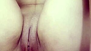 Така че правим домашно анално в мисионерска поза с приятелката ми и путката й вече не боли толкова когато вкарвам дълбоко пениса си
