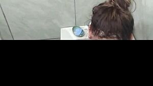 देई गोस्टोसो नो बान्हो में वाइफ की बड़ी गांड स्टीमी बाथरूम सीन में पाउंडेड