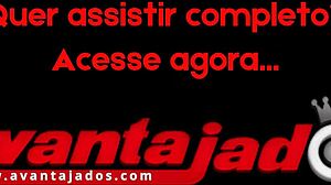 sarjakuva homo toiminta urheilullisen vanhan miehen kanssa kuntosalilta, wau