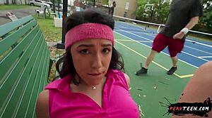 Faire Sexe Furtif... Euh, Pile Pendant le Match de Tennis !