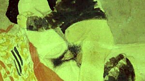 Vintage erotické kresby prinášajú späť senzuálne ázijské anime vibrácie