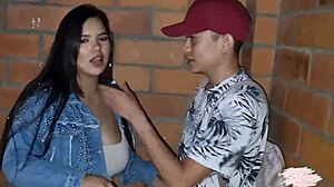 Секретный секс в торговом центре с ботаником бойфрендом Savannah Watson