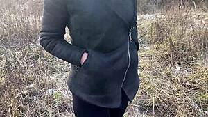 เฮ้ย ฉันเย็ดเมียคนอื่นก้นใหญ่ในป่า!