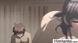 Stary, te ogromne cycki mojej macochy w nieocenzurowanym hentai są szalone do oglądania!