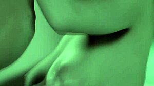 美しいビビ・ジョーンズが可愛いストーリーのフルムービークローズアップ