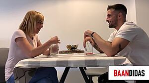 Morbosa Het Milf Rubia! Vild Situation med Stora Tuttar och Monster Kuk Slickning!