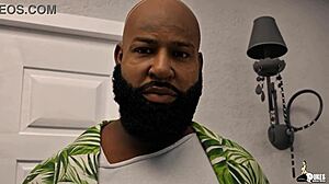 Emo κορίτσι δελεάζει BBC θετό μπαμπά μετά φεύγει η μαμά