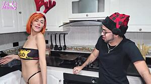 خادم سانتا يجيب نيك سريع كهدية عيد الميلاد