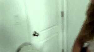 Esmer Genç 18+ Küçük Göğüsleriyle İlk Kez Hentai Anal Kölesi Oluyor