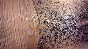 Мамка му! Индийска селска баба получава путка чукана от бившия!