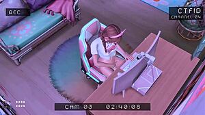 Üvey kardeş gizli kamera ile üvey kız kardeşini izlerken yakalandı