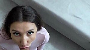 경찰에서 탈출해 수갑 차고 내 집에 뛰어들어 도기스타일과 카우걸