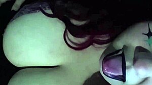 Пухлая горячая жена дрочит BBC дилдо своими большими сиськами