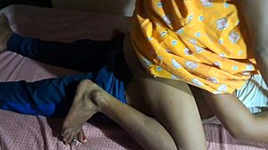 Невинная жена трахает беспомощного мужа демонов сиськи анальный секс глотает сперму глубокий минет член толстый монстр