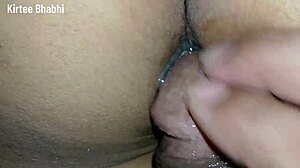 没酒店房！和后妈同床后入舔阴！