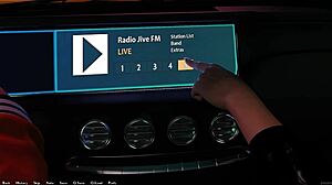 Romantična večera sa alt devojkom Quinn i ljubljenje na kiši