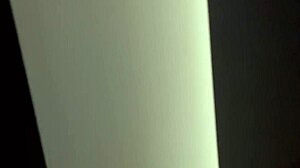 nervige Mitbewohnerin erwischt mich beim Solo-Spiel und wird POV