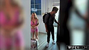 Wife gets gang banged by 5