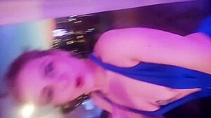Sultry shemale dazzles with dance moves