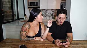 Приведи друзей домой, я не трахнусь, если не одна - Сара Блонд, Саломе Гил