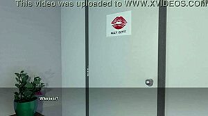 Рыжая сводная сестра 18 лет в сексуальном белье жаждет секса