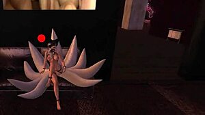 La Kitsune Returns for Public Exhibitionist Display Again