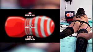 Реагирую на горячий хентай с кончей в глотке пока сводный брат играет с моей жопой!