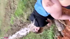 Aventura no mato para a curiosa loira