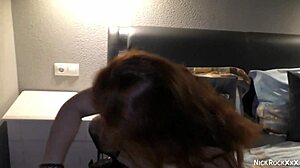 قذف على كس الفتاة السمينة بكميات من الحيوانات المنوية الشديد