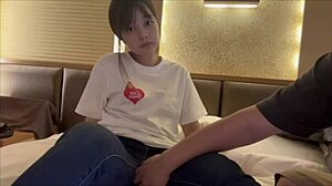 데이트 후, 그녀 땀 흘리고 호텔로 가서 끝없는 열정적인 섹션들