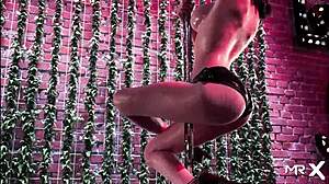 Two characters next to each other in fashion business game