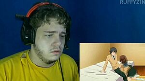 Assistindo animação com peitos balançando no episódio 01.