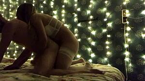 여주인이 남친 엉덩이 오르가즘으로 도기스타일 지배.