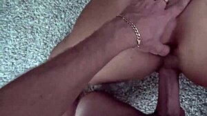 큰 엉덩이 백인 여자 세게 박아