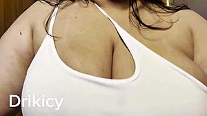 Jerk Off To Delicious Big Tits