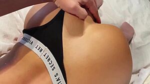 she experiences powerful squirt during anal scene