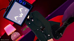 TV ženska je hotela počivati, ampak konča z velikim kurcem noter