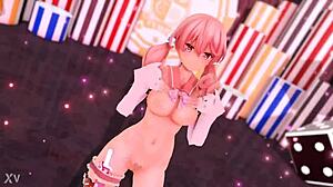 Cukrová holka cvičí s intenzivními hentai pohyby