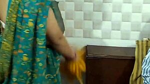 Desi Hot Beautiful Girl Fucking Hard