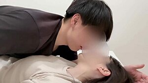 Amateur Deep Kissing Erotic Boobs