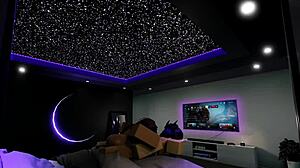 Roblox condo tytöt ratsastaa ja imee isoja kulleja