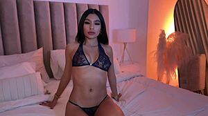 Colombian beauty with perfect body rides huge cock doggystyle passionately
