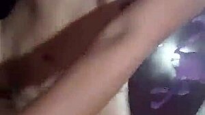 me facina como me lo metes cuando me pones en 4