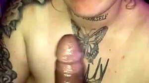 Blonde gives a hot cock suck and gets face covered