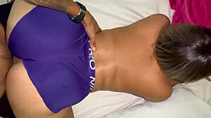 Meia irma shows her huge ass after gym